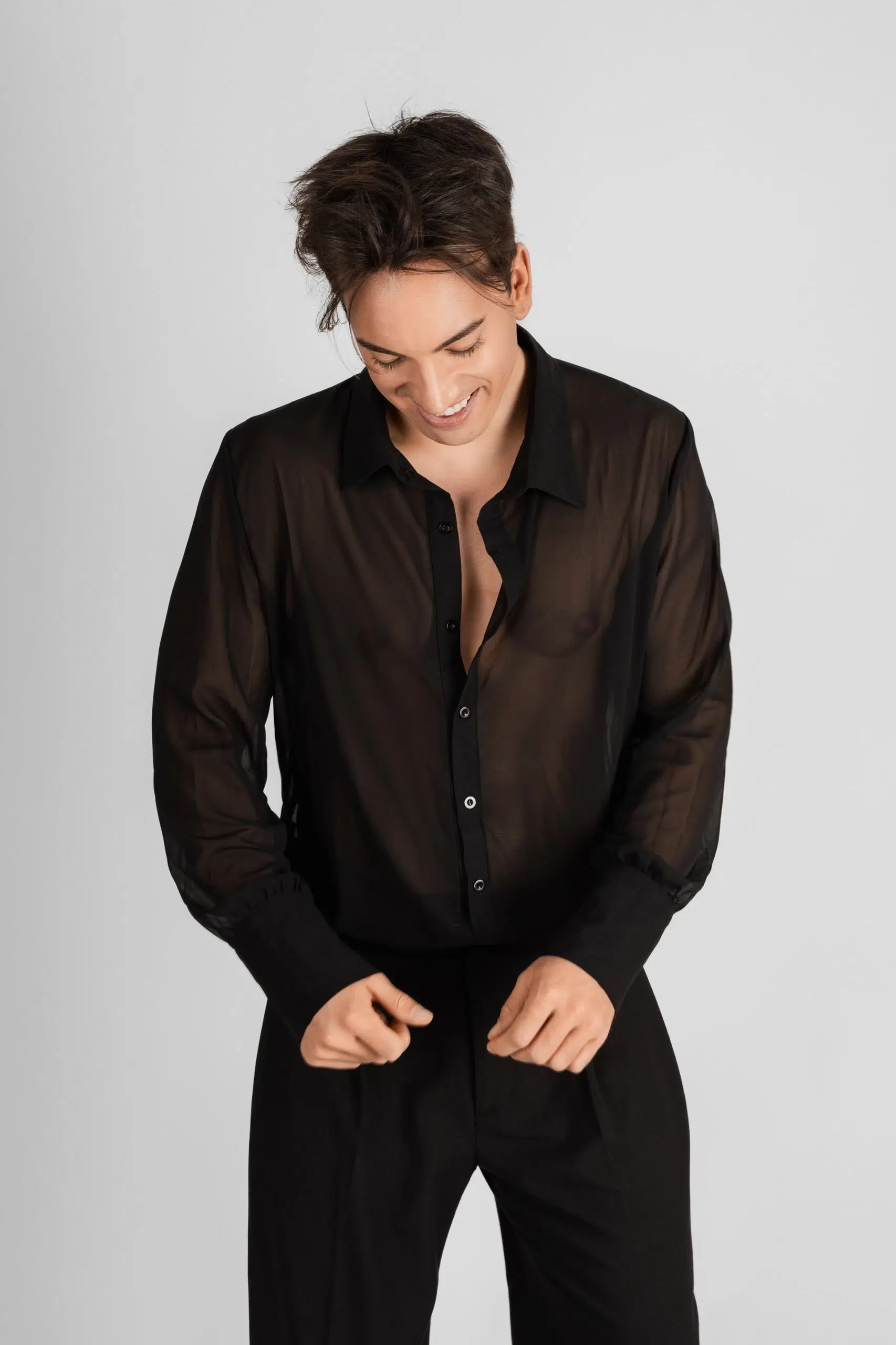 Shooting photo studio du magicien Adrien Wild pour son nouveau spectacle à l’agence WA Publicité - Mulhouse, Alsace