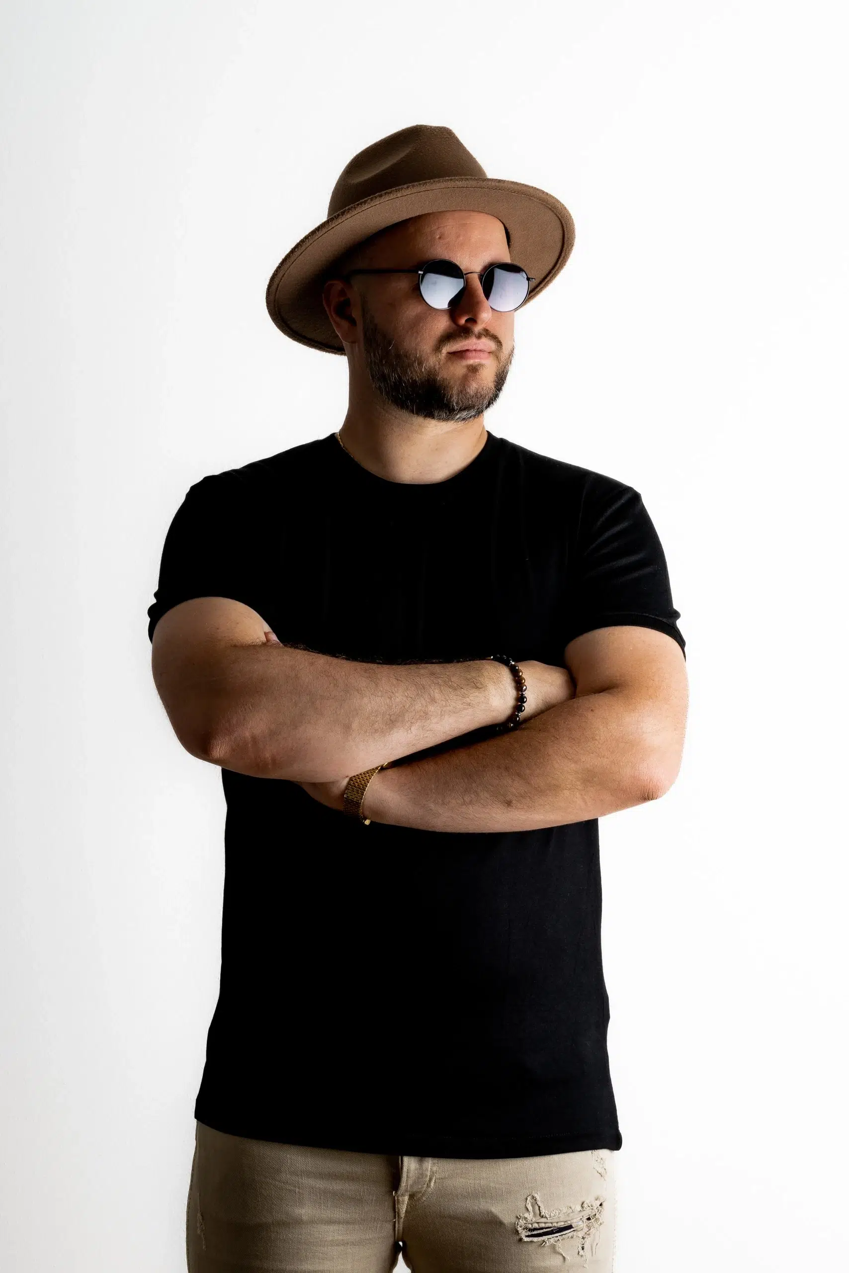 Shooting photo studio du DJ Ian Kaçara pour son presskit à l’agence WA Publicité - Mulhouse, Alsace